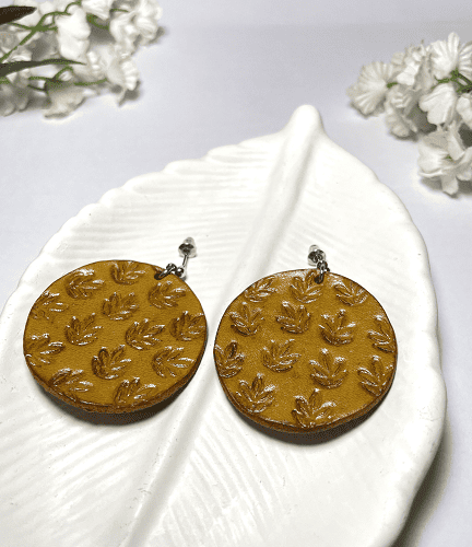 Anting Ukir Kulit Sapi